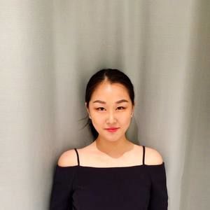 Meet your Posher, Yeji